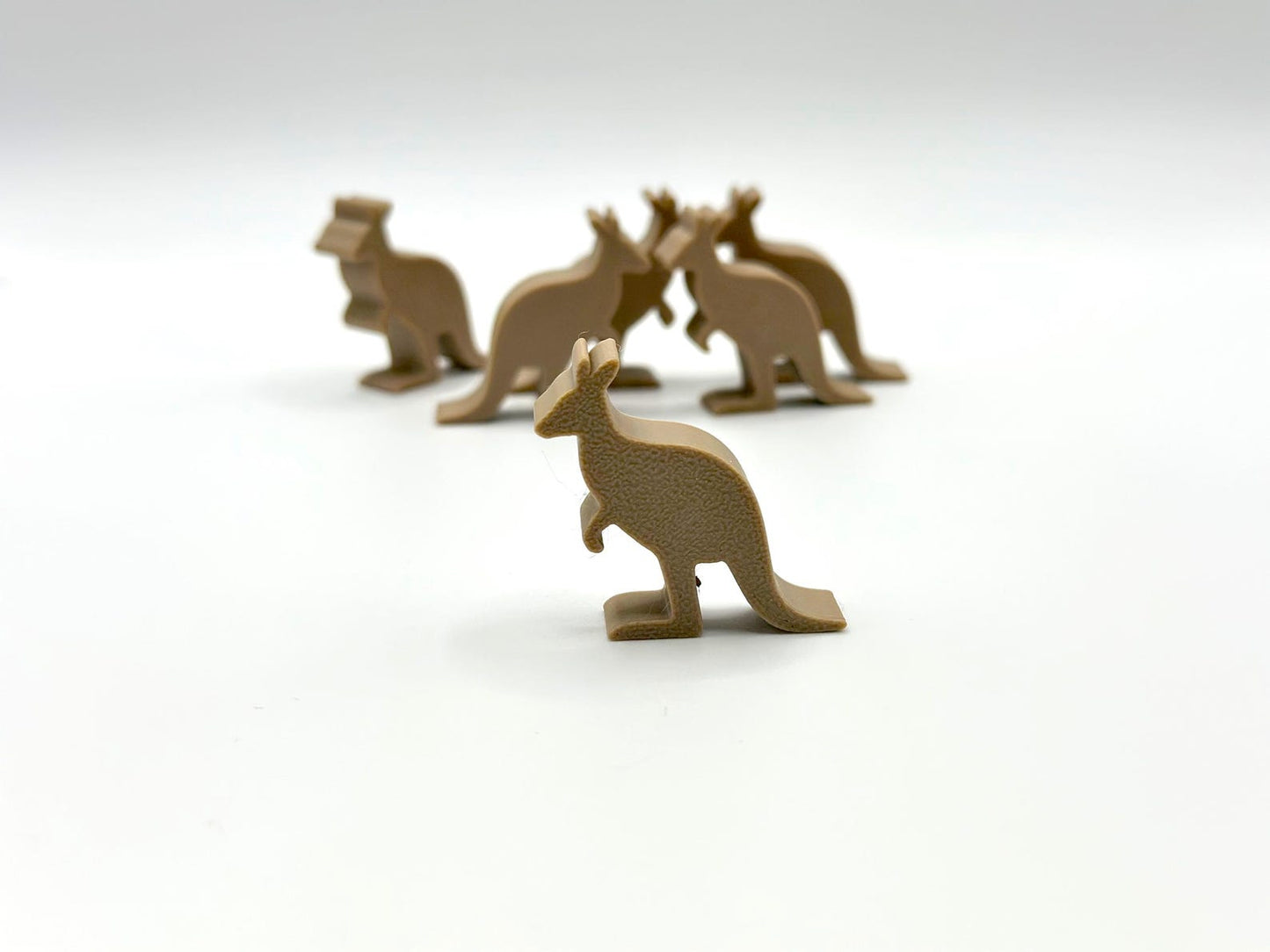 Everdell: 40+ piezas (Incluye expansión familia exóticos: canguros, pangolines, koalas y alpacas)